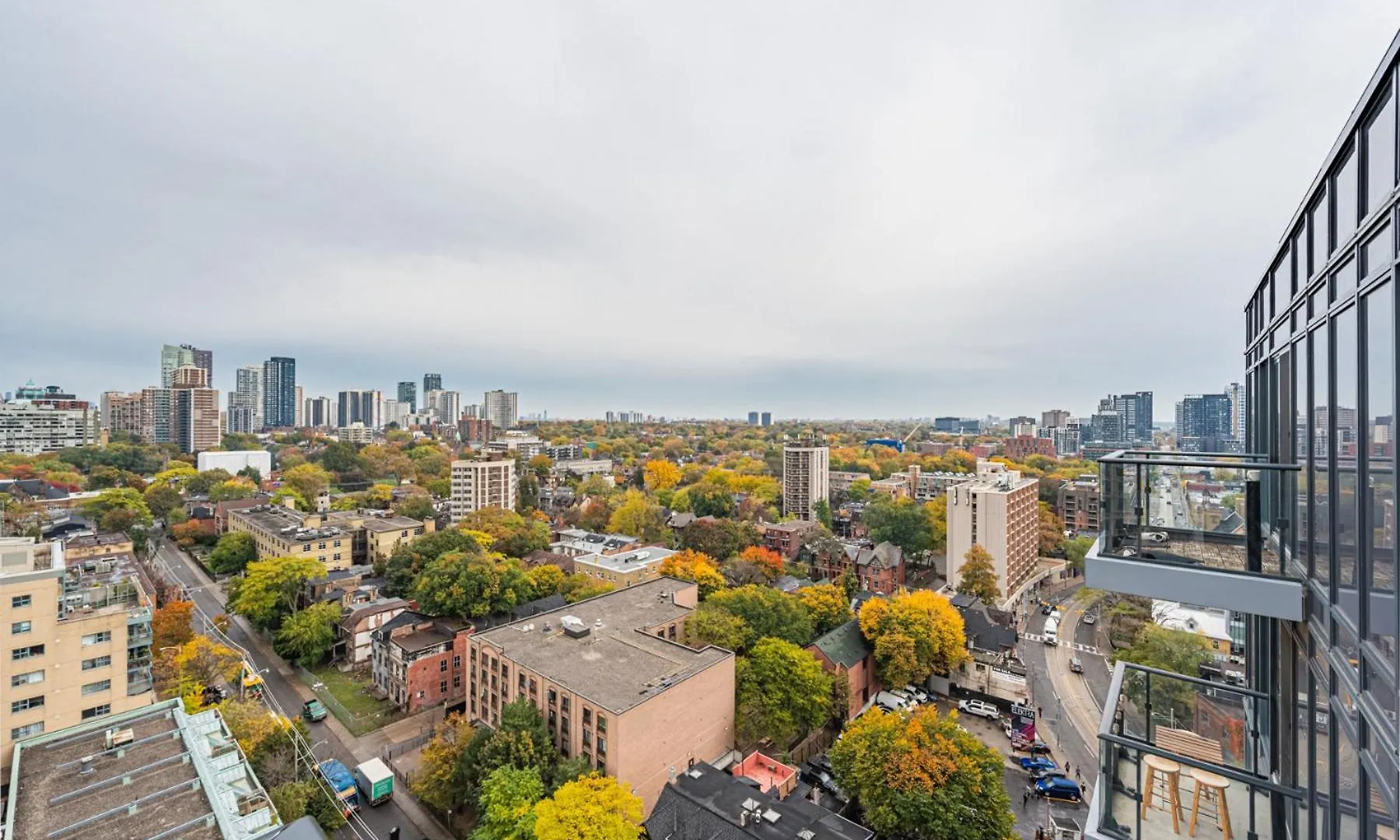 Toronto Garden Apartments 0*,  كندا